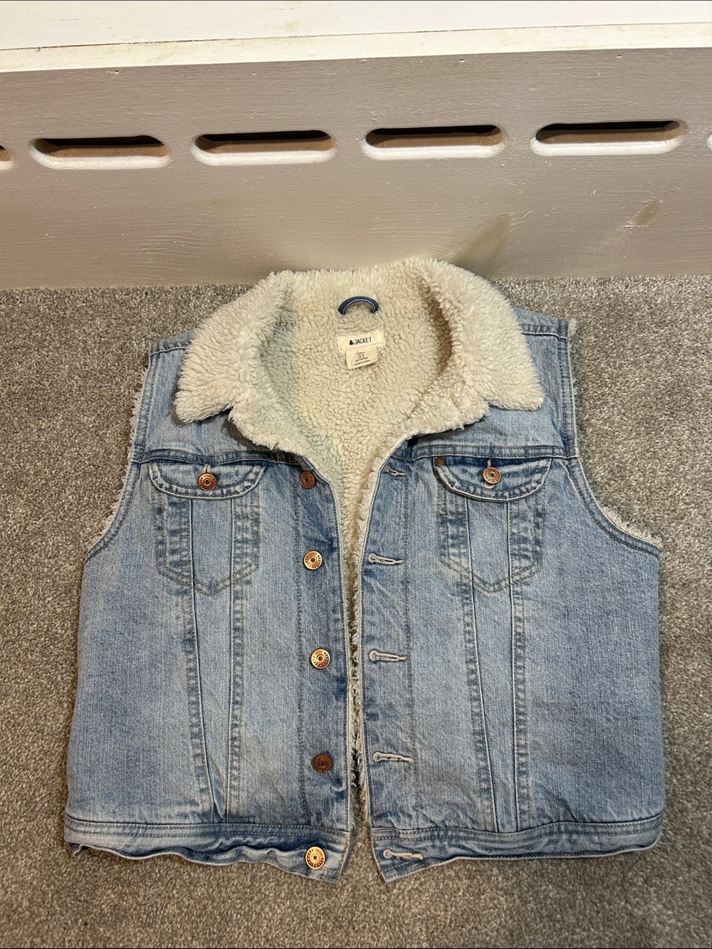 Zara & jacket collection faux shearling denim vest